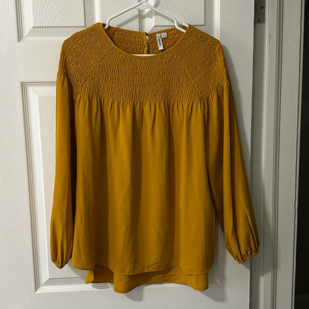 NWOT kensie blouse